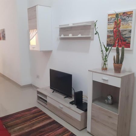 Cosy Apartment By The Sea Birżebbuġa Екстериор снимка
